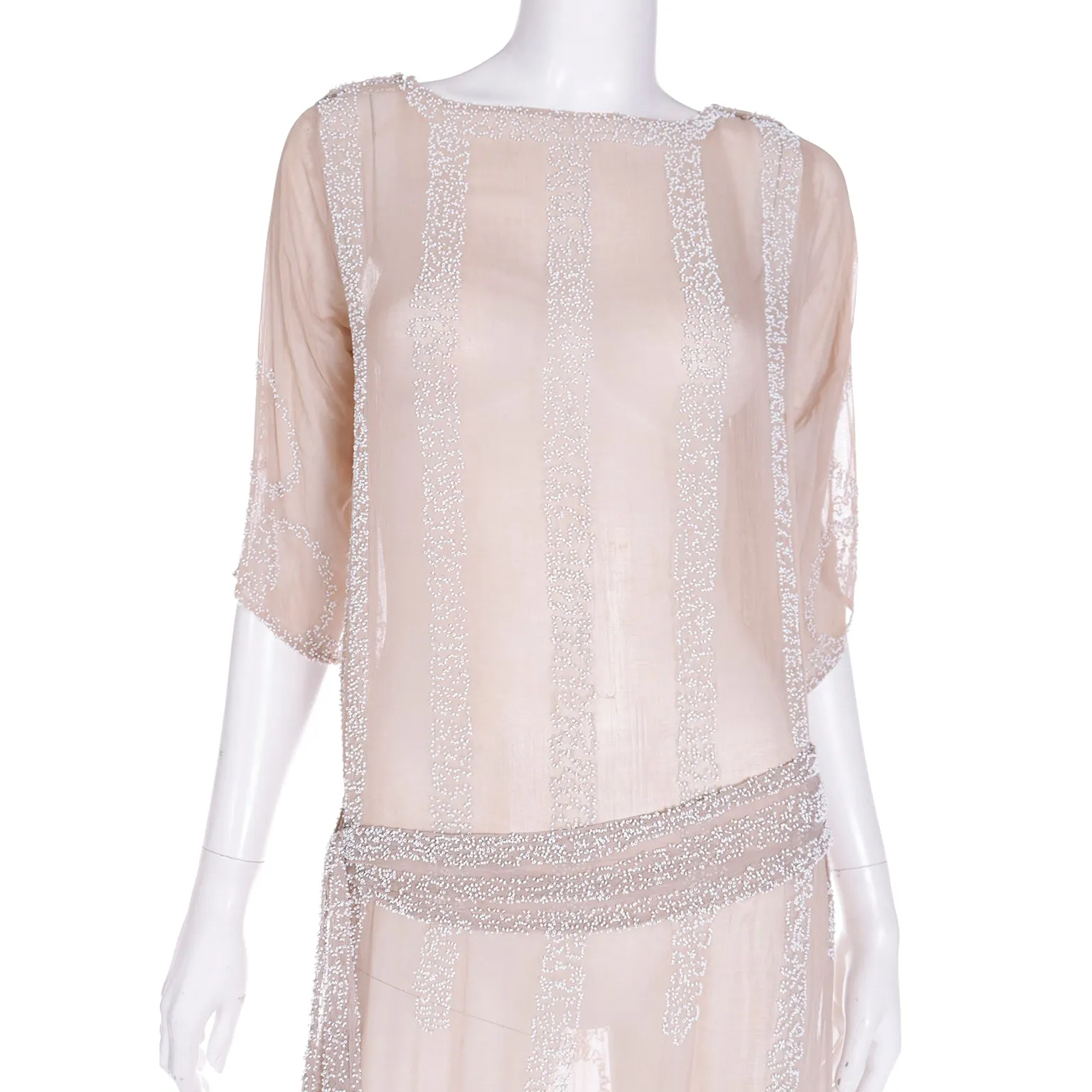 1920s Vintage Nude Sand Silk Beaded Flapper Dress w Beaded Belt