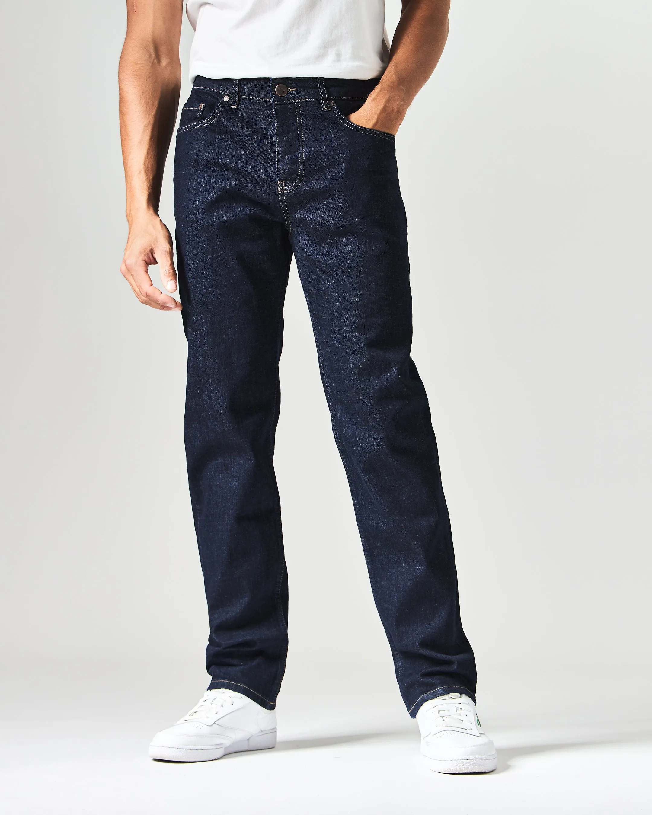 444 Easy Dark Rinsed Denim Jeans