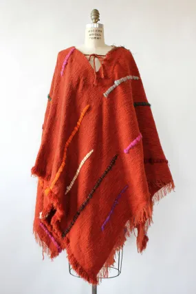 Au Terroír 1970s Blanket Poncho