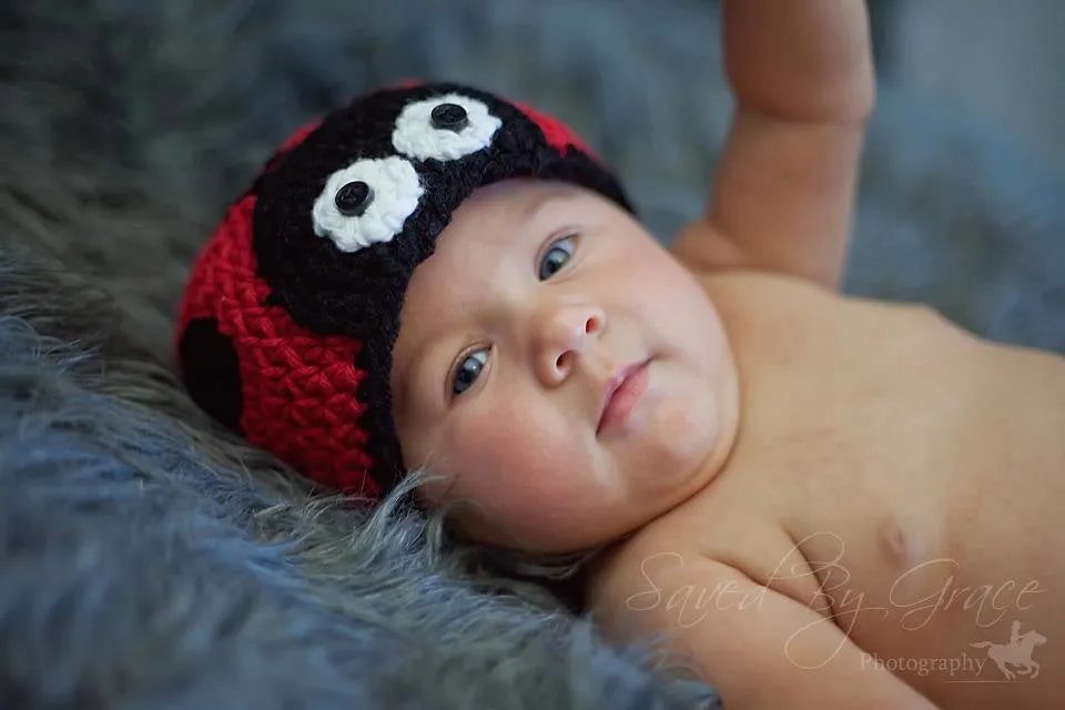 Crochet Pattern for Love Bug Ladybug Beanie | Crochet Hat Pattern | Hat Crocheting Pattern | DIY Written Crochet Instructions