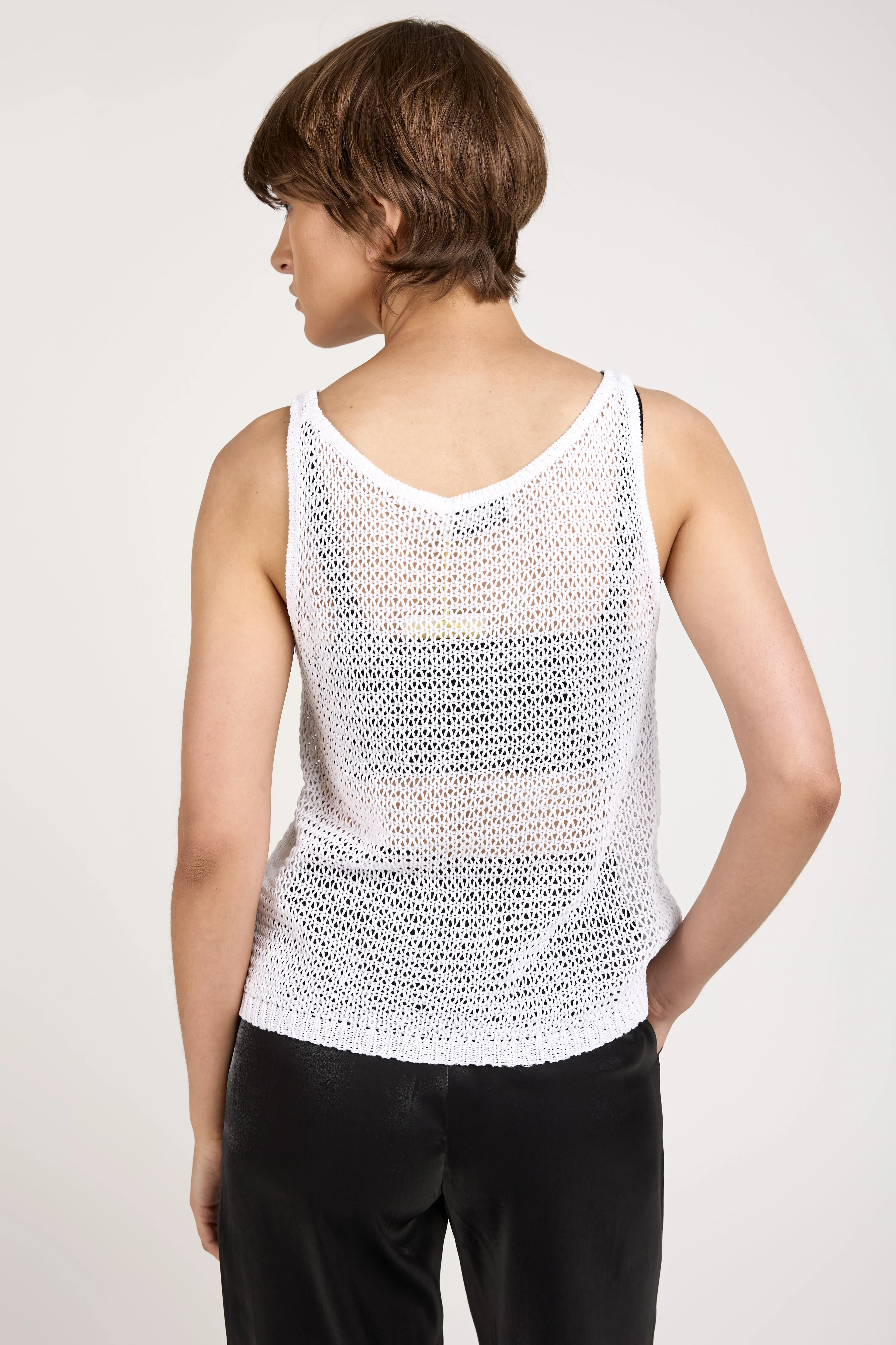 Dreyfuss Sleeveless Cotton Top in White