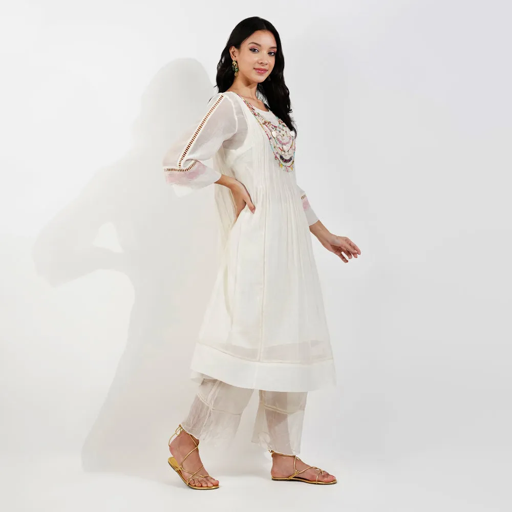 Fliry Pleats Shabby-Chic Kurta Set