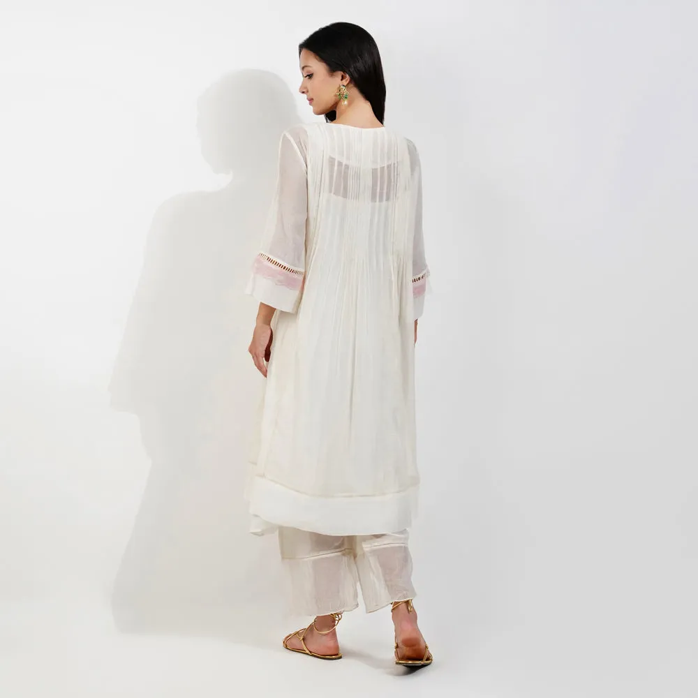 Fliry Pleats Shabby-Chic Kurta Set