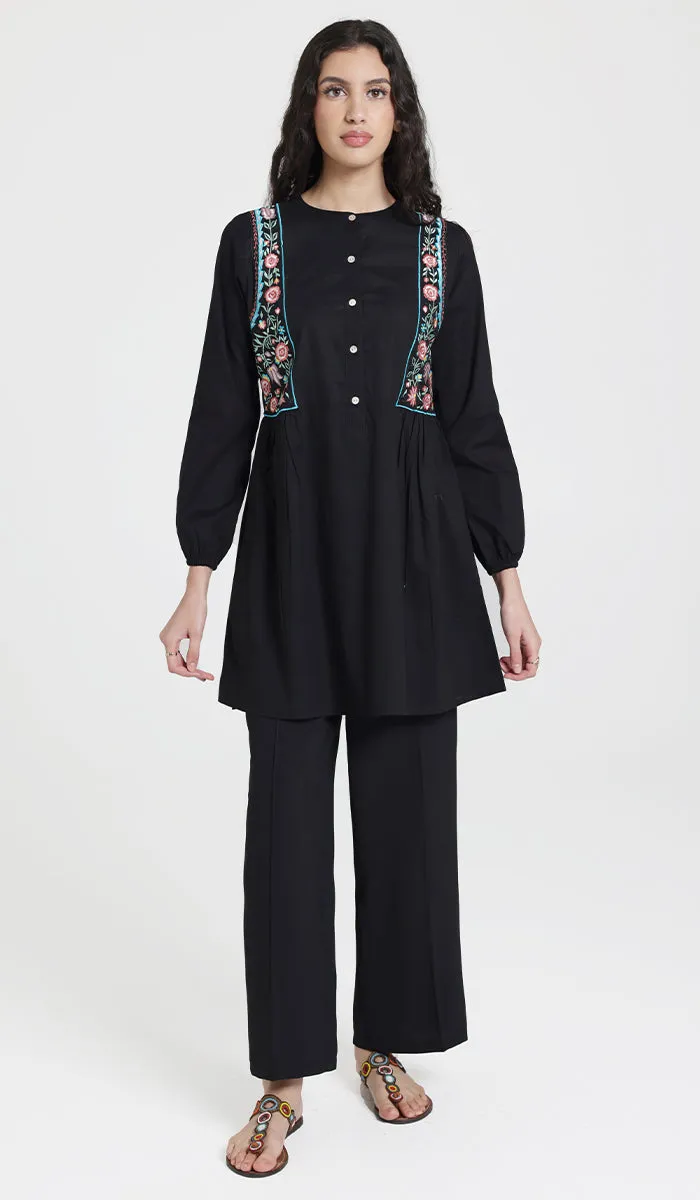 Marzo Embroidered Cotton Modest Buttondown Tunic - Black