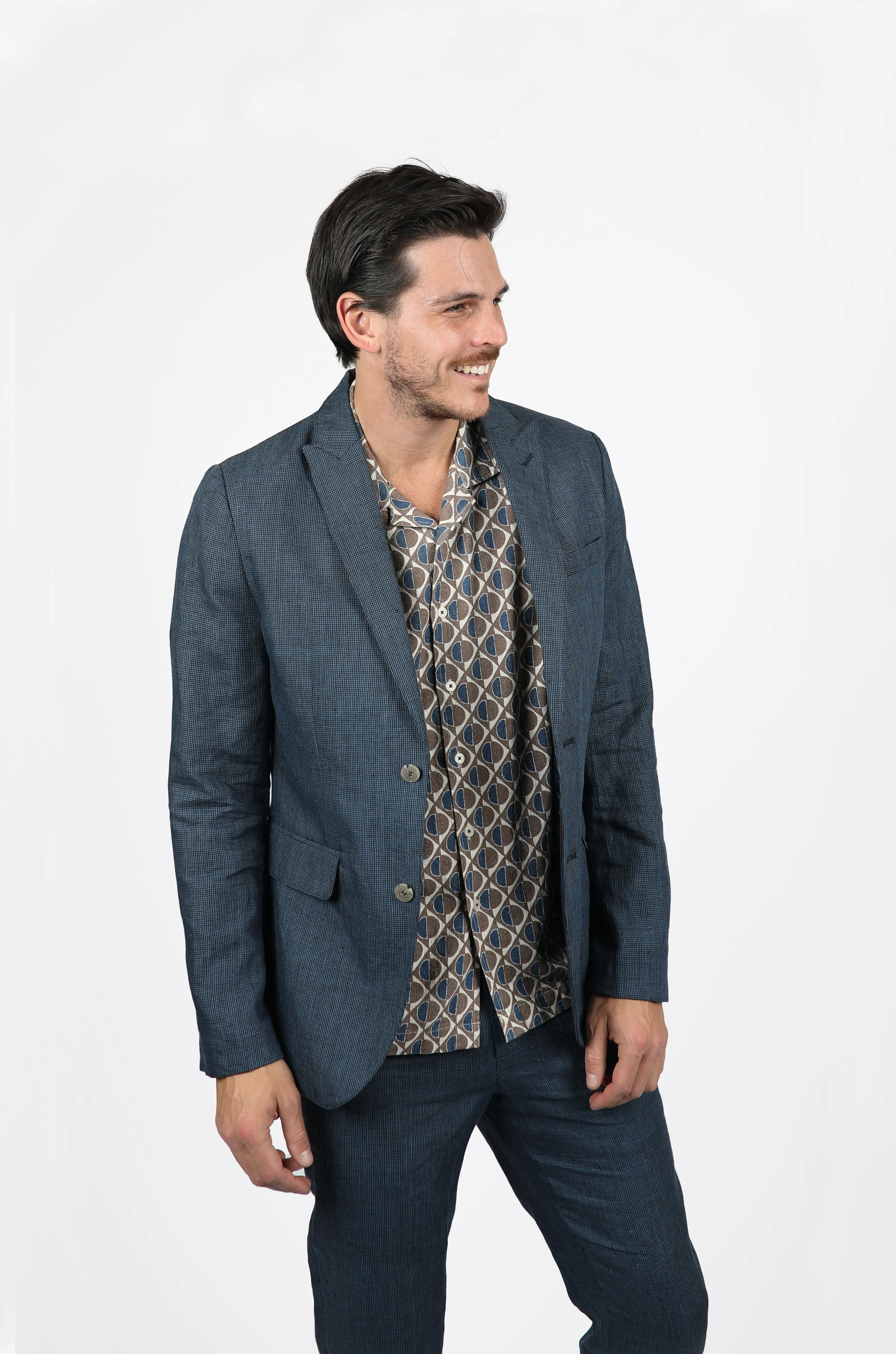 Navy Linen Peak Lapel Houndstooth Blazer