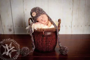 Newborn Button Pom Hat Blue Brown