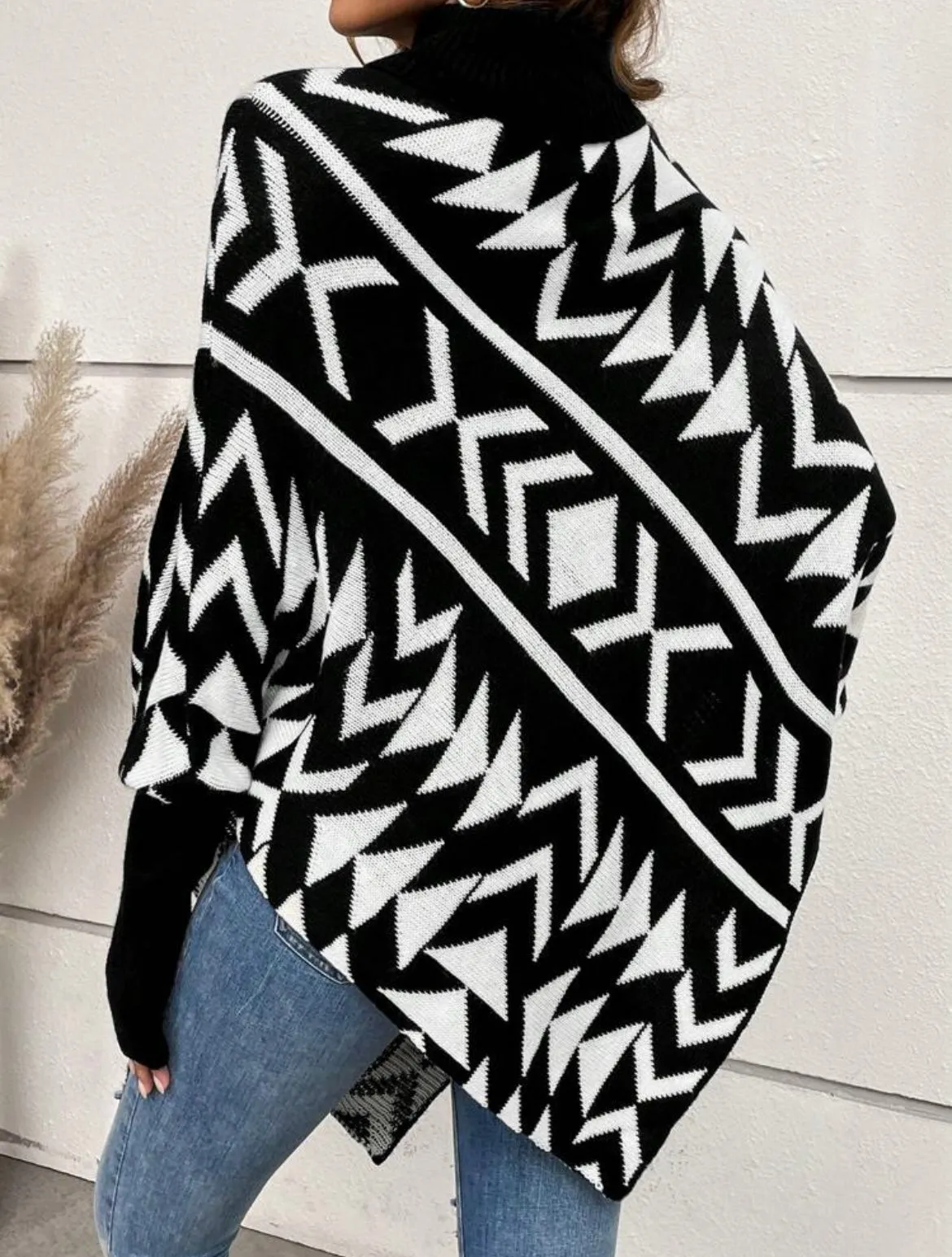 Poncho sweater