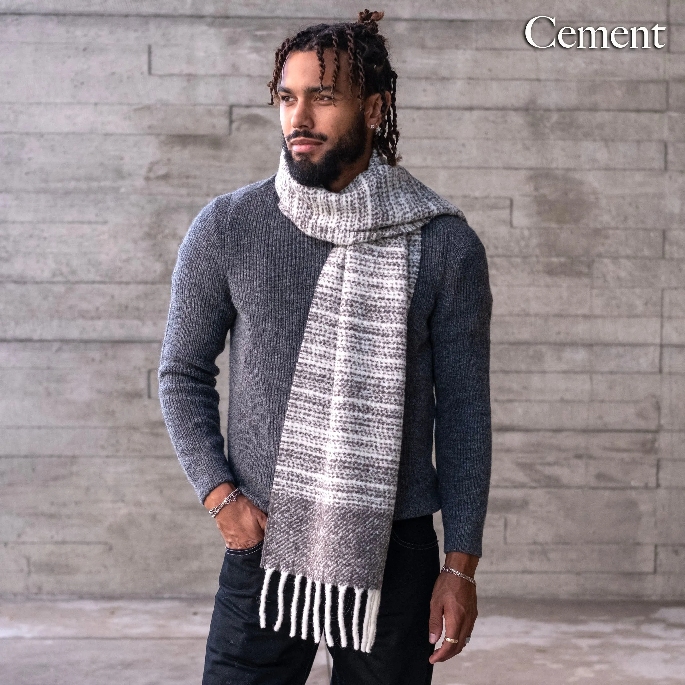 Sample Sale: Alpaca Static Boucle Scarf Grey