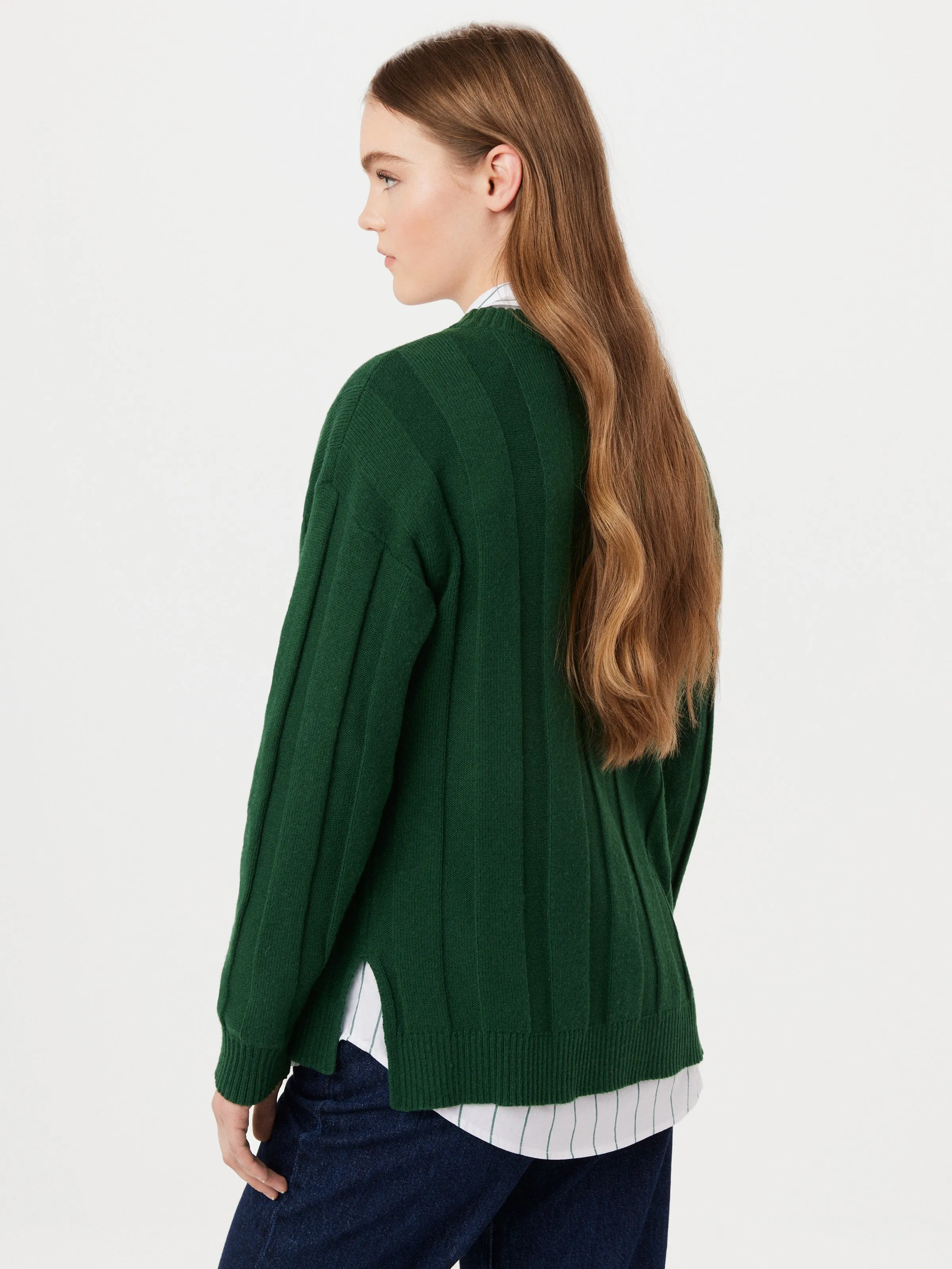 The Merino Wool Blend Sweater in Dark Green