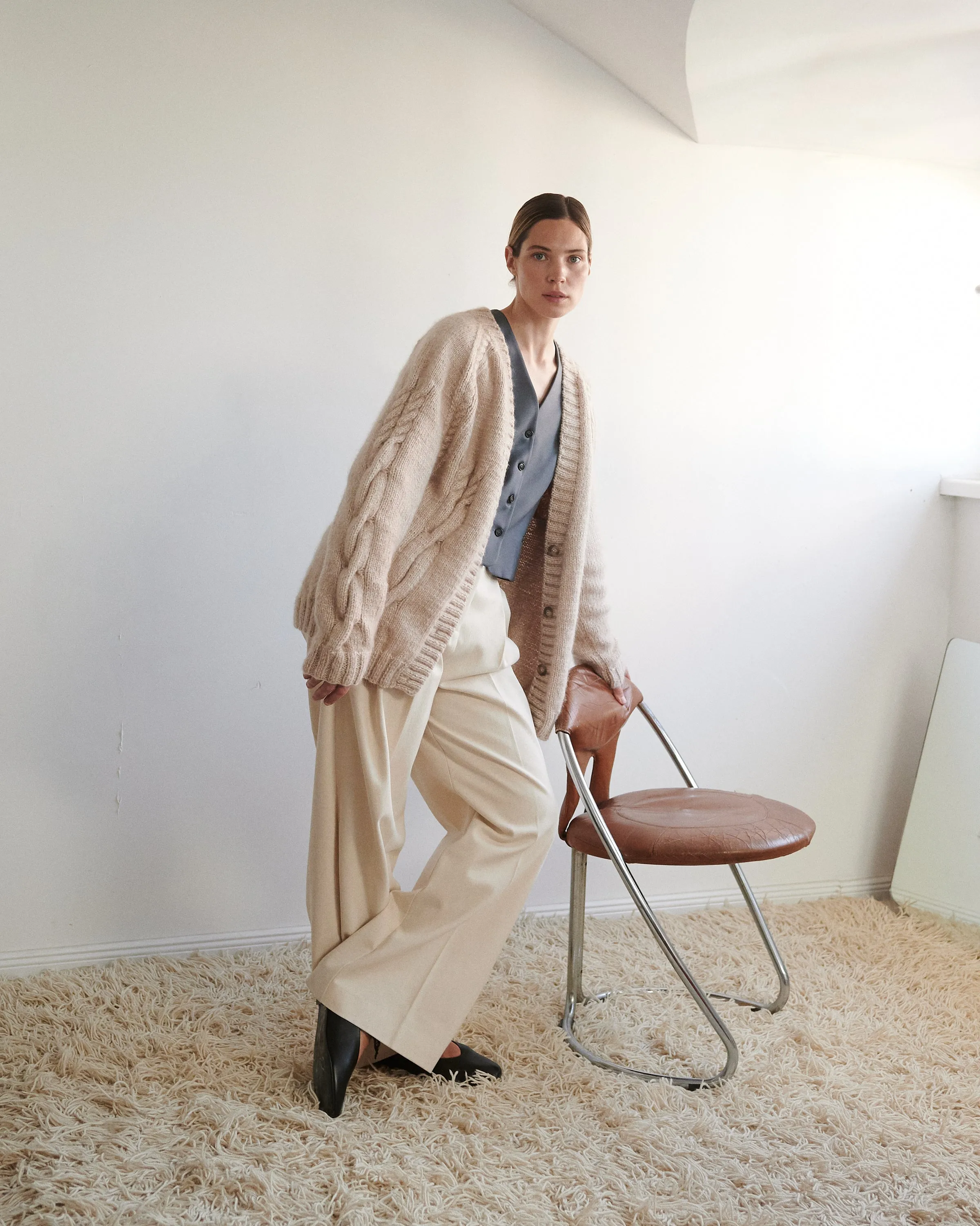 Vilnelė: Beige Merino Wool Cardigan