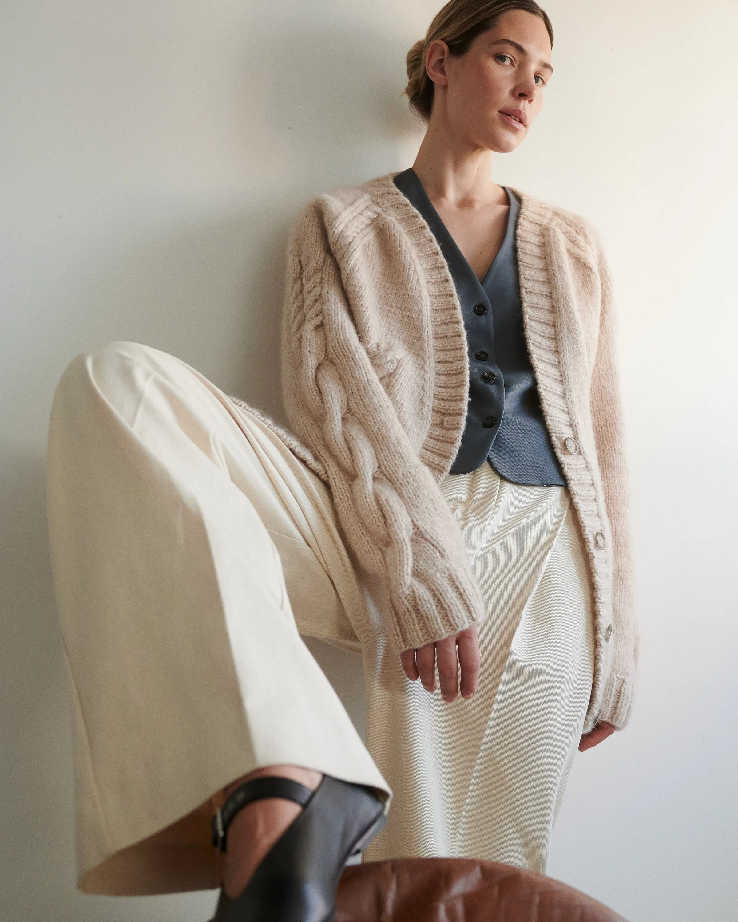 Vilnelė: Beige Merino Wool Cardigan