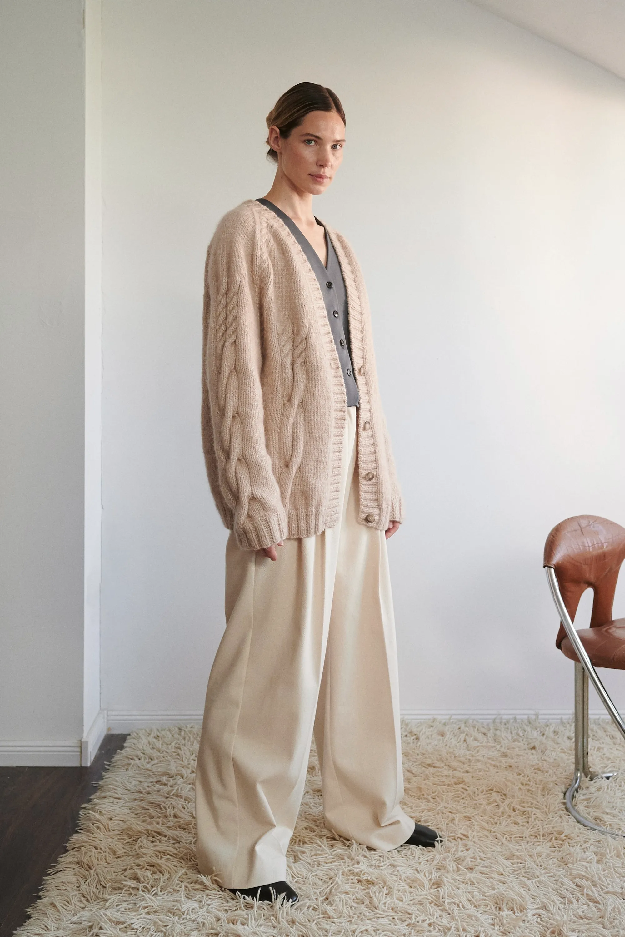 Vilnelė: Beige Merino Wool Cardigan