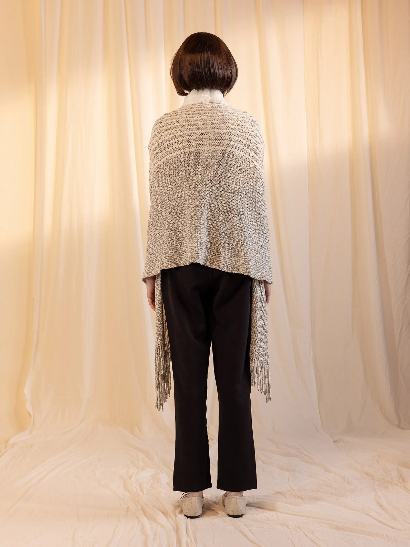 Woolen Fur Cape - Pearls